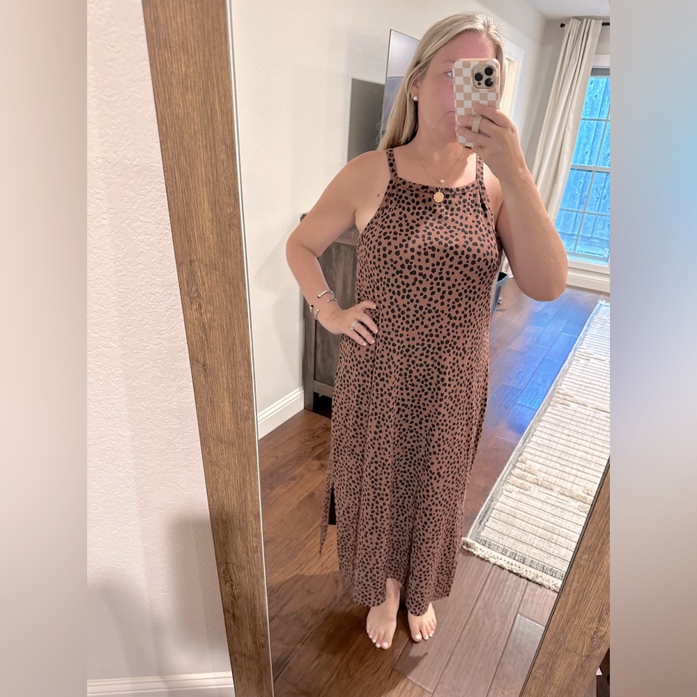 Old Navy Midi Side Split Leopard Print Midi Dress - image 1